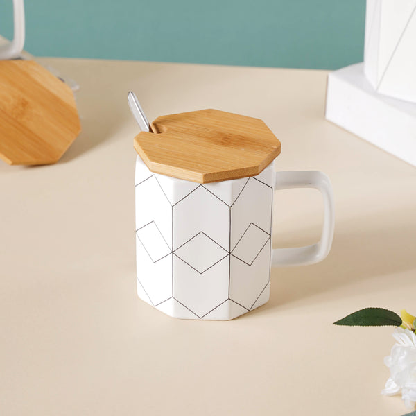 Textured Mug With Wooden Lid