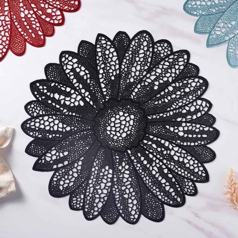 Circular Table Mat Set