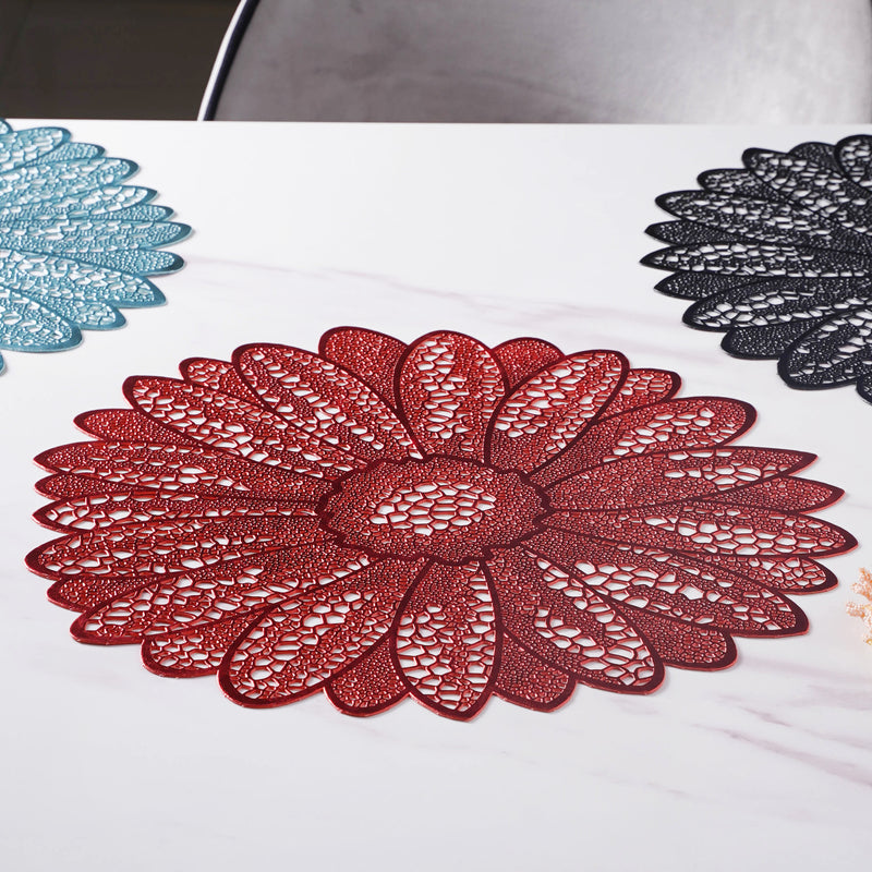 Circular Table Mat Set