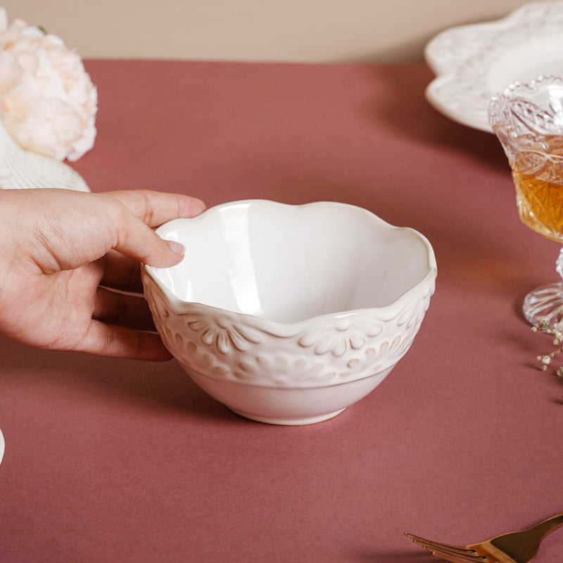 Faye Ornamental Snack Bowl 400 ml - Bowl, soup bowl, ceramic bowl, snack bowls, curry bowl, popcorn bowls | Bowls for dining table & home decor