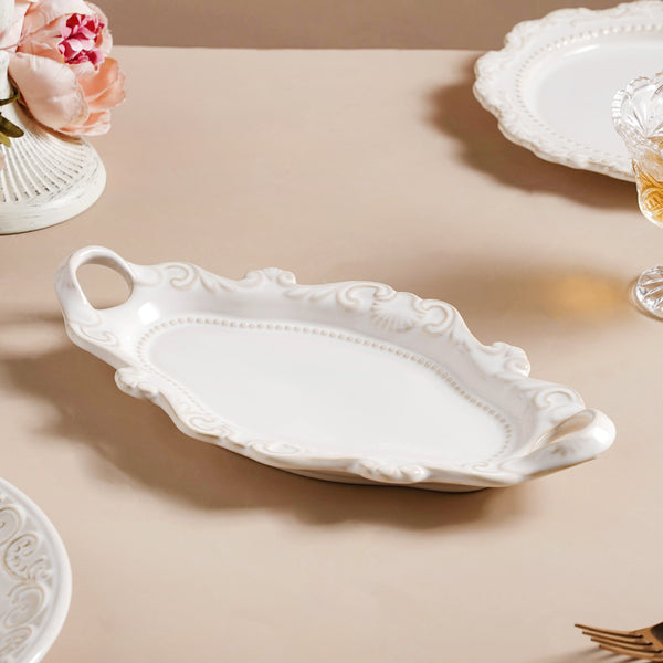 Faye Vintage Tray 9 Inch - Ceramic platter, serving platter, fruit platter | Plates for dining table & home decor