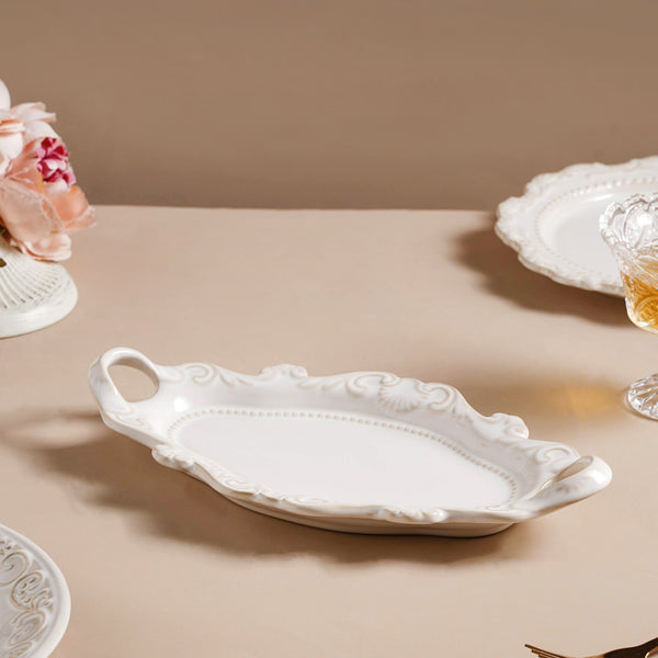 Faye Vintage Tray 9 Inch - Ceramic platter, serving platter, fruit platter | Plates for dining table & home decor