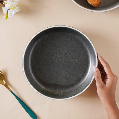 Solid Ceramic Plate - Serving plate, snack plate, dessert plate | Plates for dining & home decor