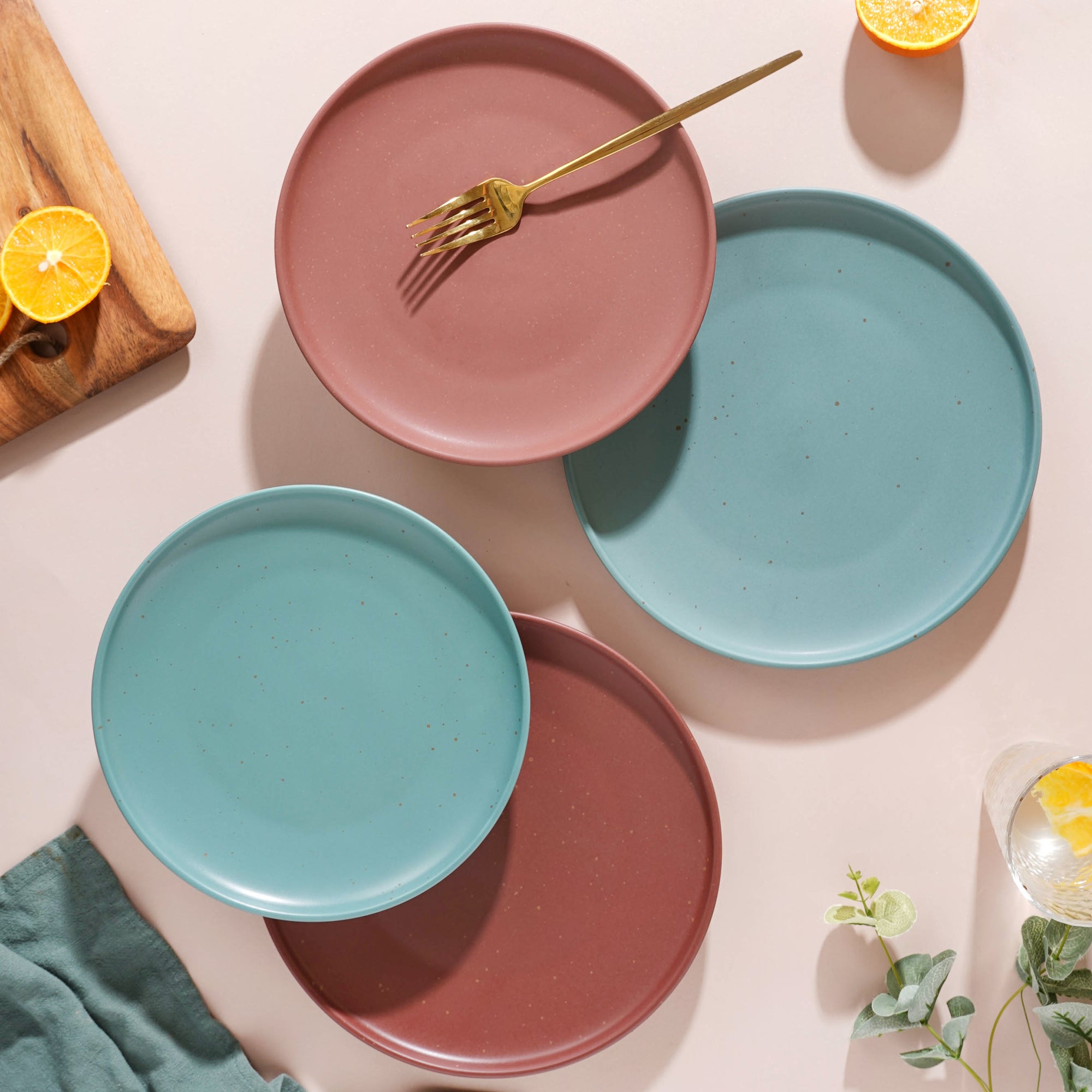 Breathtaking Turquoise Dinner Plate 10 Inch - Main Image