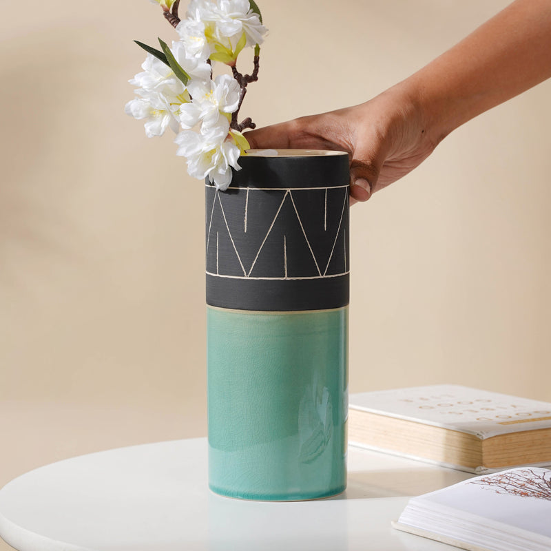 Dual Toned Taper Flower Vase - Ceramic flower vase for home decor, office and gifting | Room decoration items