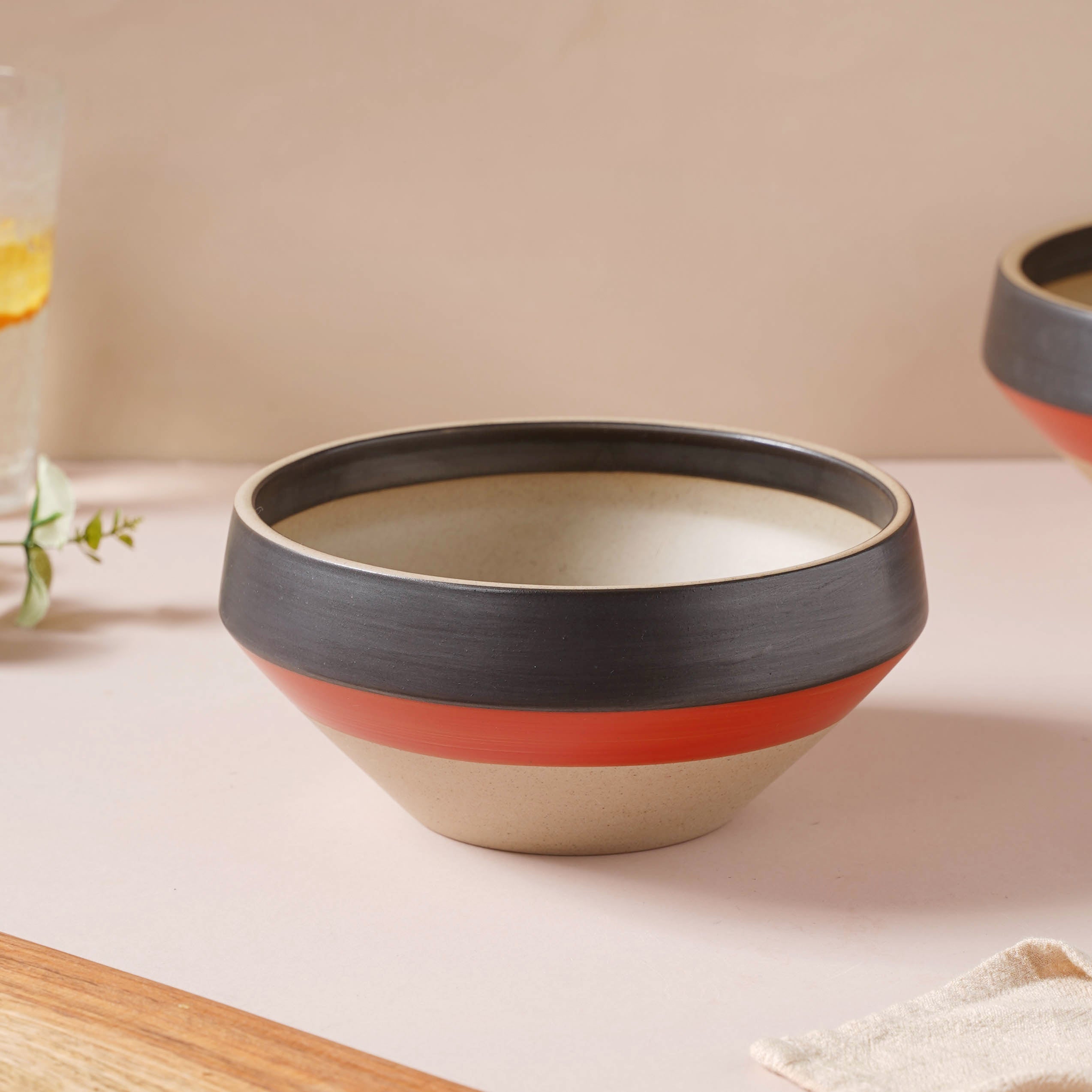 Small serving store bowls