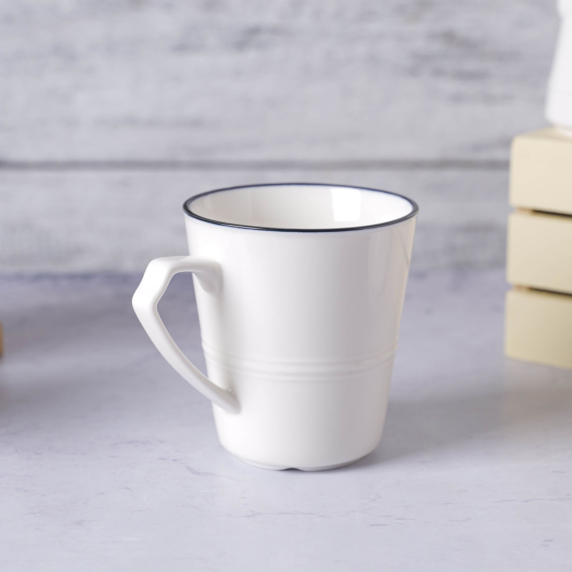 Black and White Tea Set