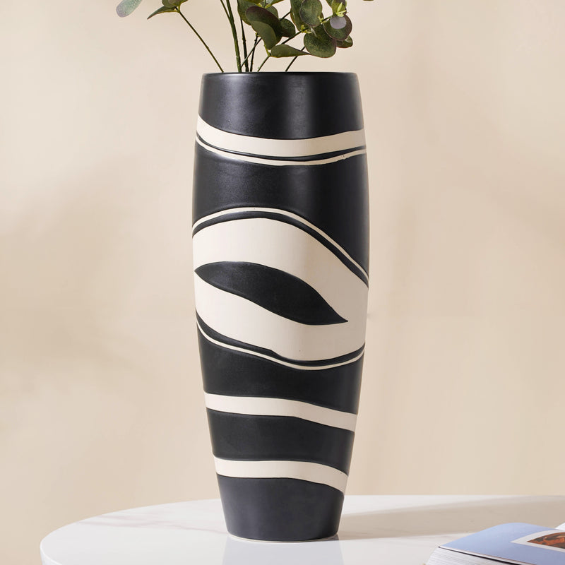 Black and White Flower Vase - Flower vase for home decor, office and gifting | Home decoration items