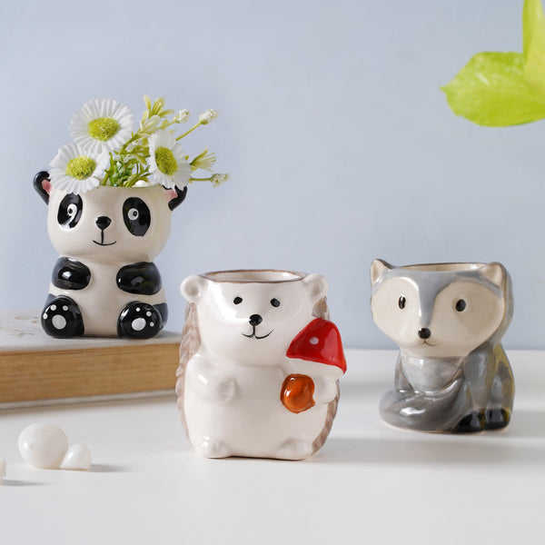 Cutesy Hedgehog Ceramic Planter - Indoor planters and flower pots | Home decor items