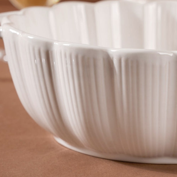 Ocean Serving Bowl with Handle White 600ml - Bowl, ceramic bowl, serving bowls, noodle bowl, salad bowls, bowl for snacks, baking bowls, large serving bowl, bowl with handle | Bowls for dining table & home decor