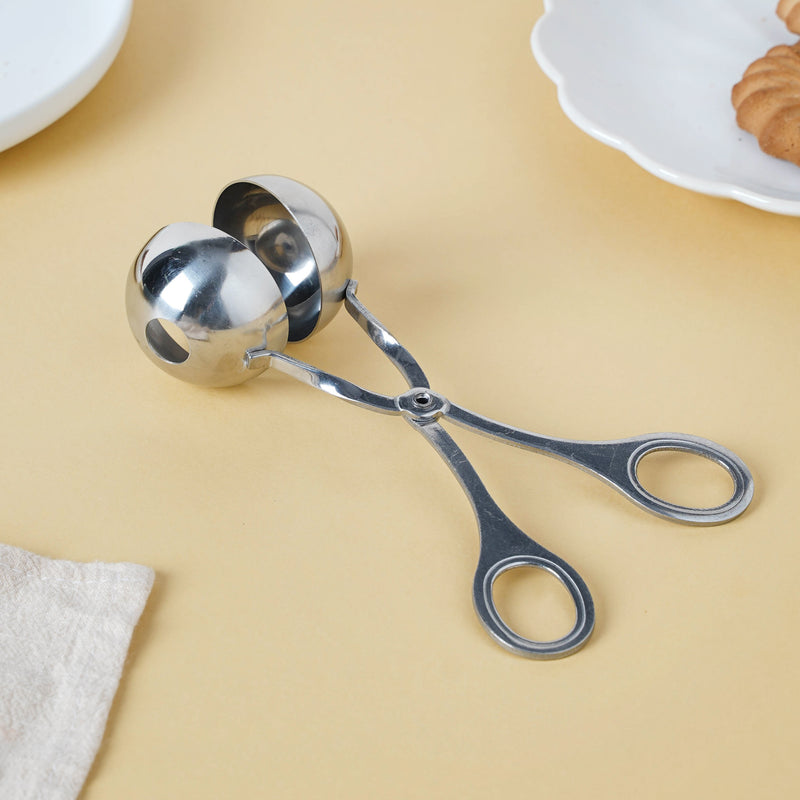 Metal Meatball Maker - Kitchen Tool