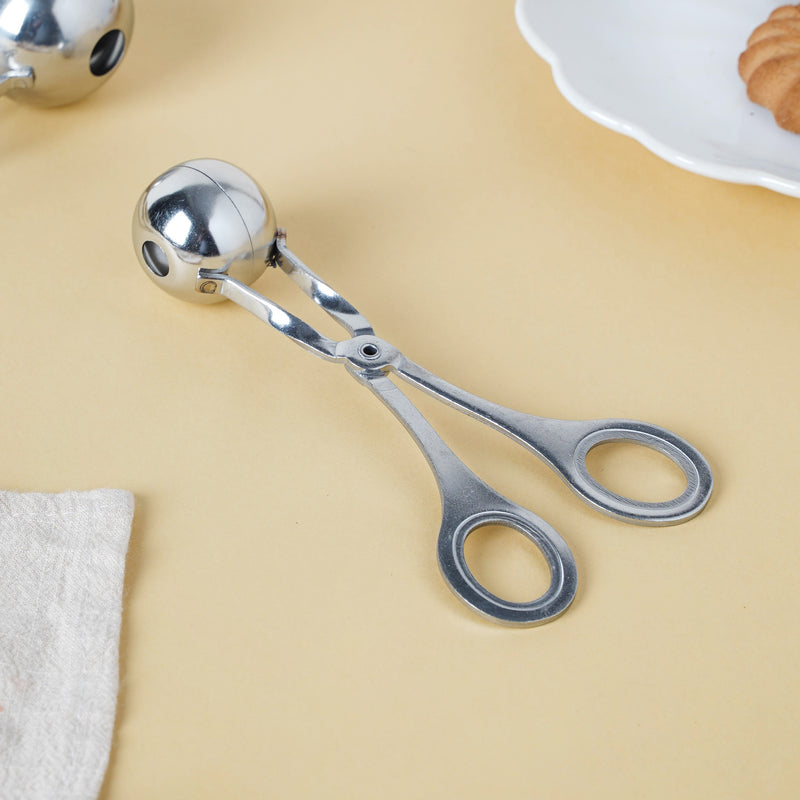 Metal Meatball Maker - Kitchen Tool