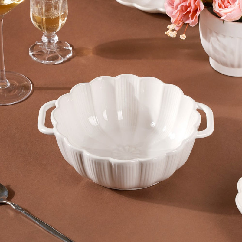 Ocean Serving Bowl with Handle White 600ml - Bowl, ceramic bowl, serving bowls, noodle bowl, salad bowls, bowl for snacks, baking bowls, large serving bowl, bowl with handle | Bowls for dining table & home decor