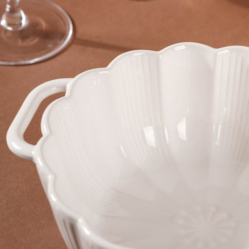 Ocean Serving Bowl with Handle White 600ml - Bowl, ceramic bowl, serving bowls, noodle bowl, salad bowls, bowl for snacks, baking bowls, large serving bowl, bowl with handle | Bowls for dining table & home decor
