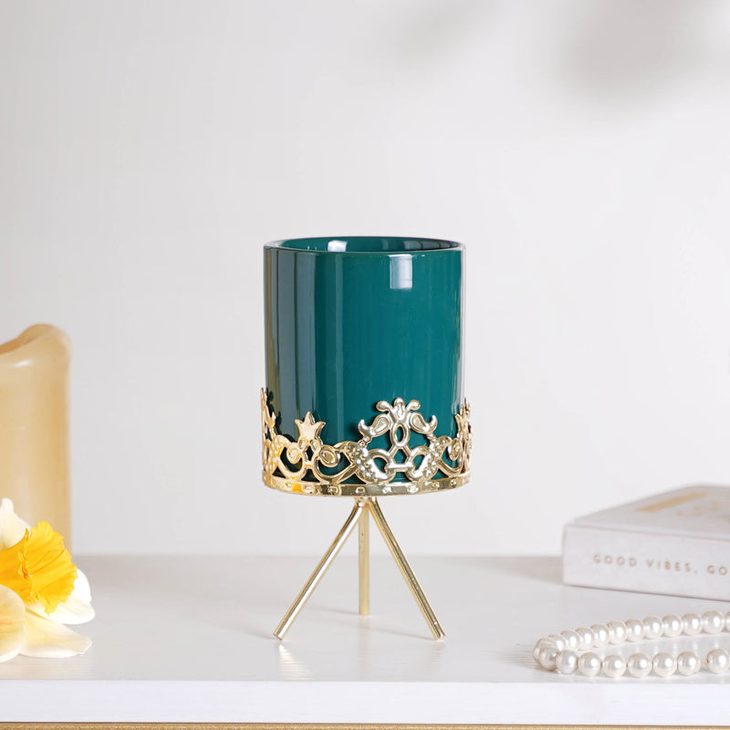 Modern Pottery Planter - Plant pot and plant stands | Room decor items