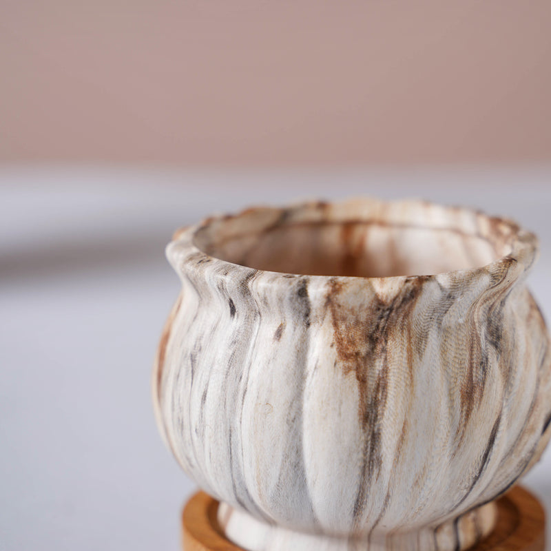Cinzia Marble Patterned Planter With Coaster - Indoor planters and flower pots | Home decor items