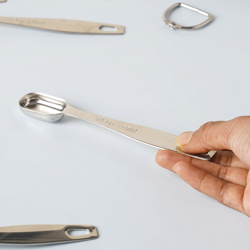 Metal Measuring Spoon Set - Kitchen Tool