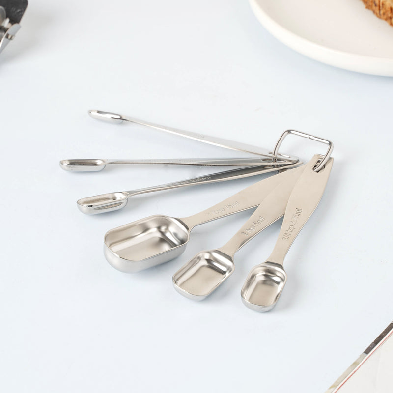 Metal Measuring Spoon Set - Kitchen Tool