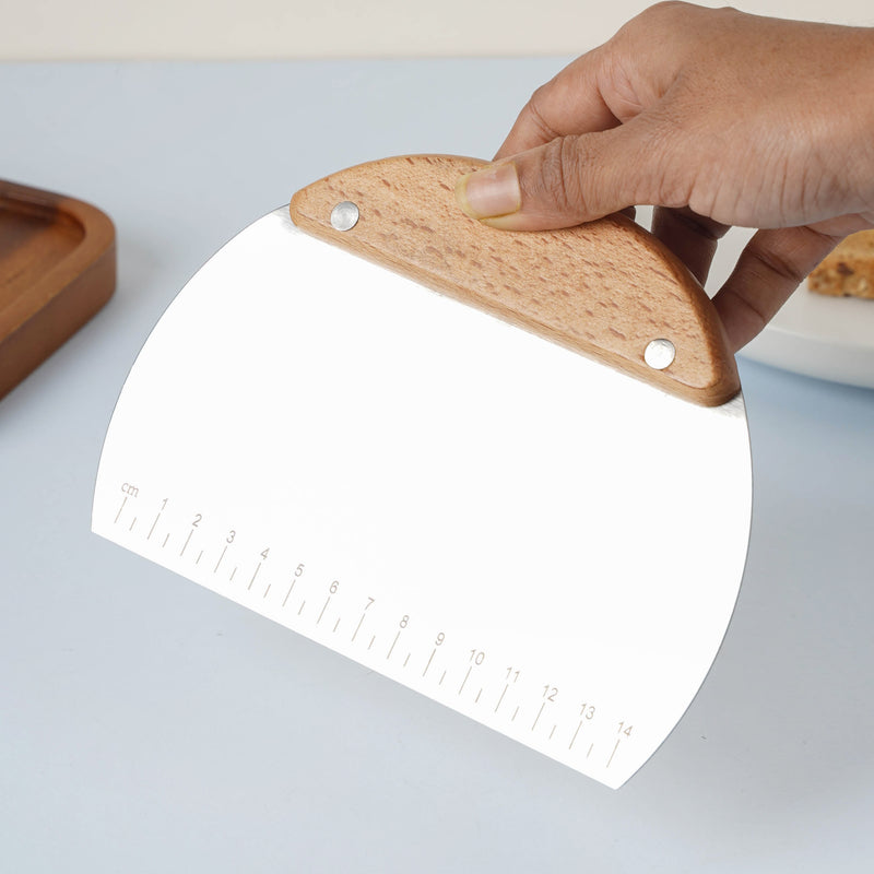 Metal Dough Scraper - Kitchen Tool