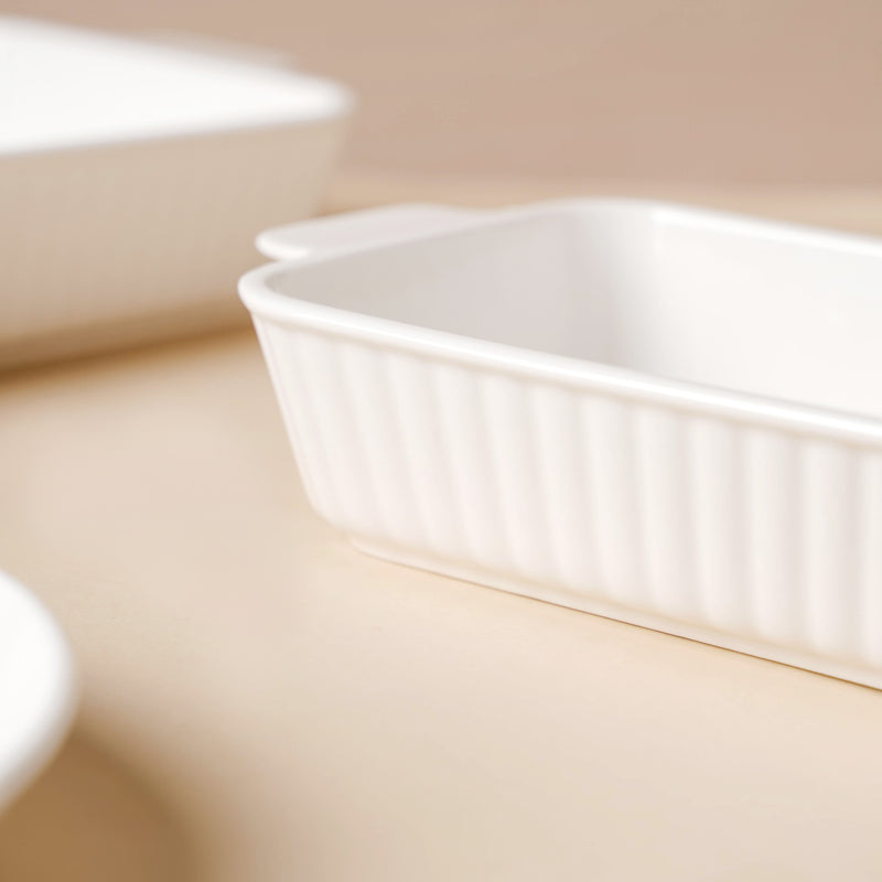 Serena Lily White Ceramic Ribbed Baking Plate Small - Baking Dish