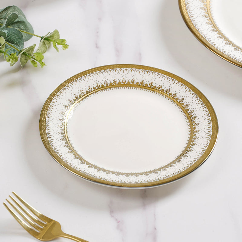 Aurelea Festive Snack Plate - Serving plate, snack plate, dessert plate | Plates for dining & home decor
