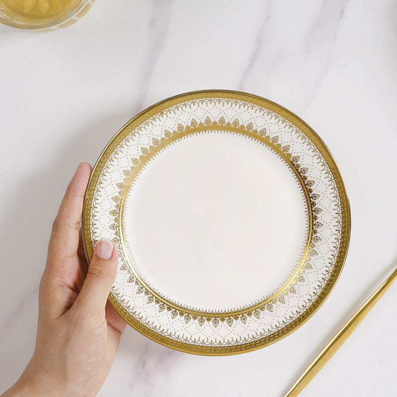 Aurelea Festive Snack Plate - Serving plate, snack plate, dessert plate | Plates for dining & home decor