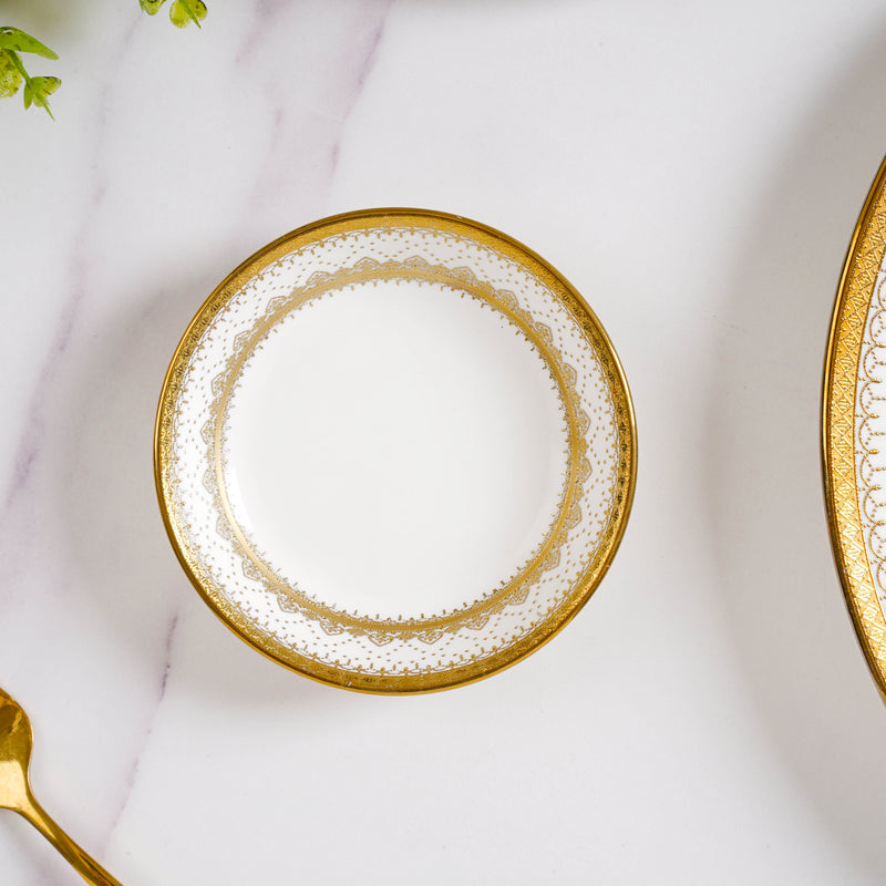 Aurelea Festive Dessert Plate - Serving plate, small plate, snacks plates | Plates for dining table & home decor
