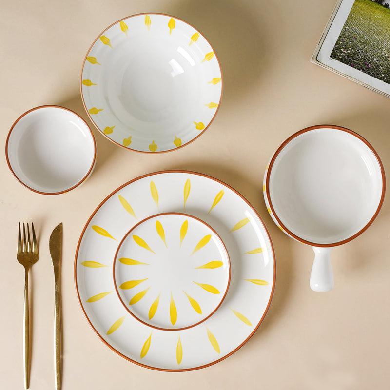 Teardrop Yellow 21 Piece Dinner Set For 6