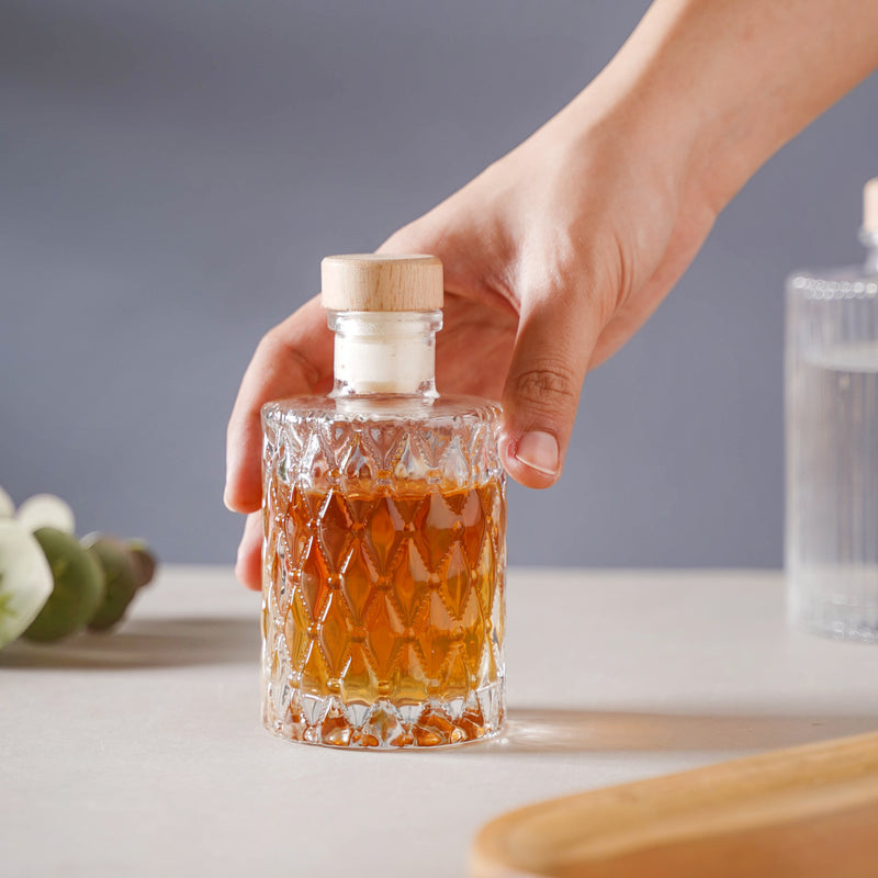 Diamond Textured Decanter with Cork - Water bottle, juice bottle, glass bottle | Bottle for Travelling & Dining Table