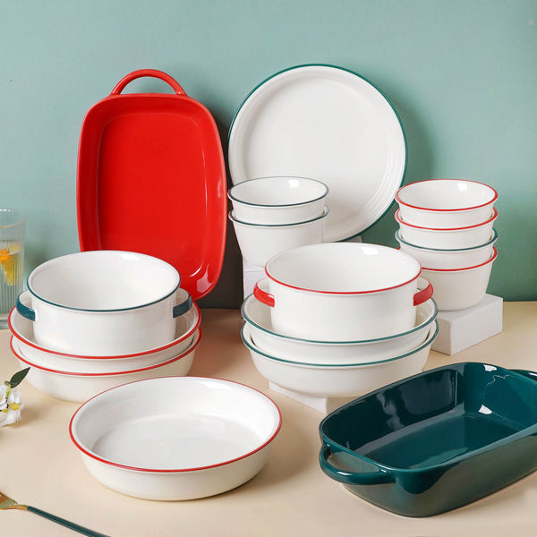 Green and Red Toujours 16 Piece Snack Set For 6