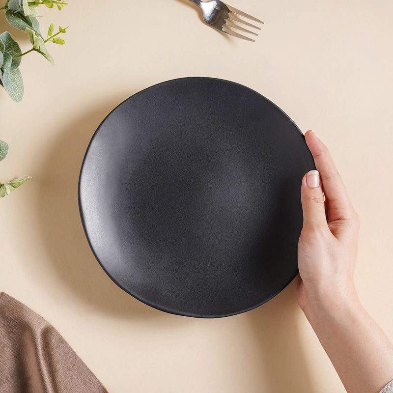 Bellinor Black Matte Snack Plate 8 Inch - Serving plate, snack plate, dessert plate | Plates for dining & home decor
