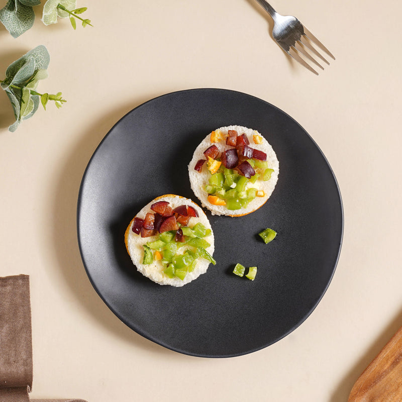 Bellinor Black Matte Snack Plate 8 Inch - Serving plate, snack plate, dessert plate | Plates for dining & home decor