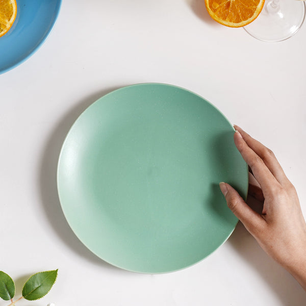 Cloris Matte Green Snack Plate 8 Inch - Serving plate, snack plate, dessert plate | Plates for dining & home decor
