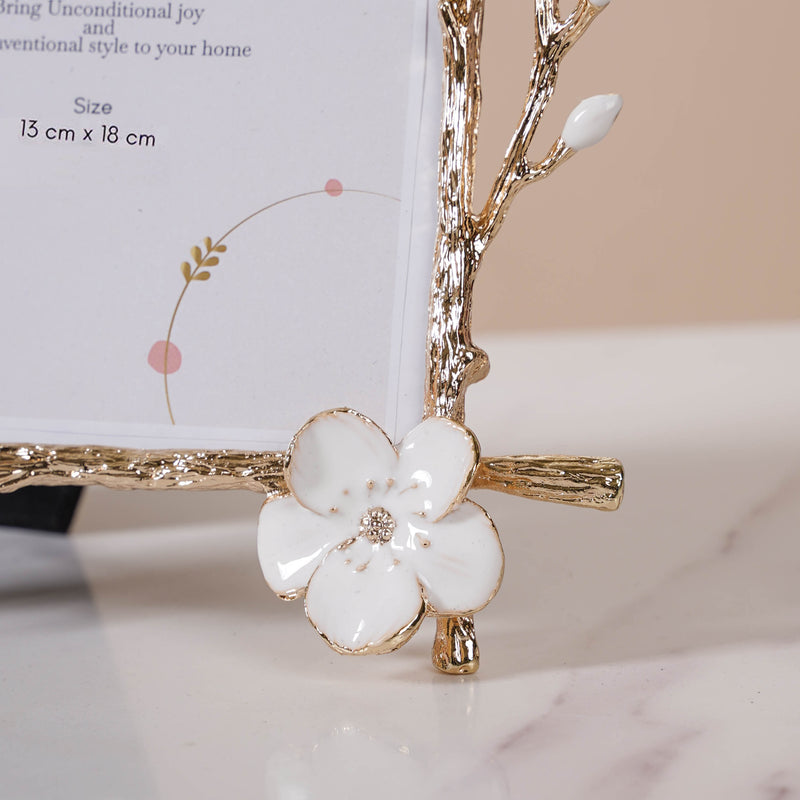 La Nature White Photo Frame Small - Picture frames and photo frames online | Living room decoration items