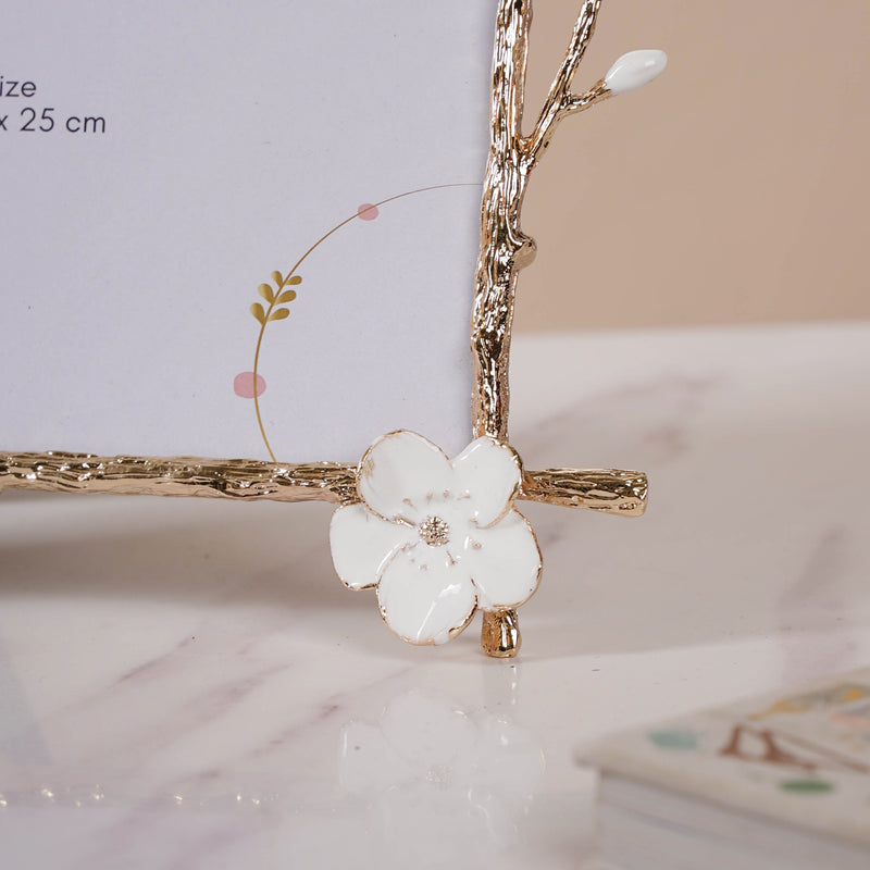 La Nature White Photo Frame Large - Picture frames and photo frames online | Living room decoration items