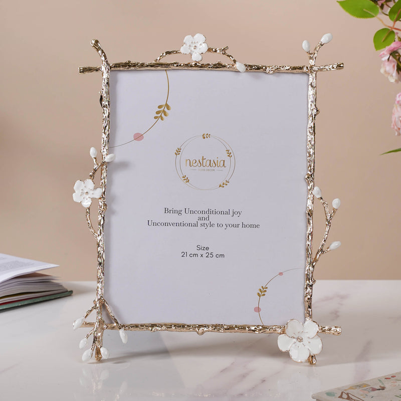 La Nature White Photo Frame Large - Picture frames and photo frames online | Living room decoration items