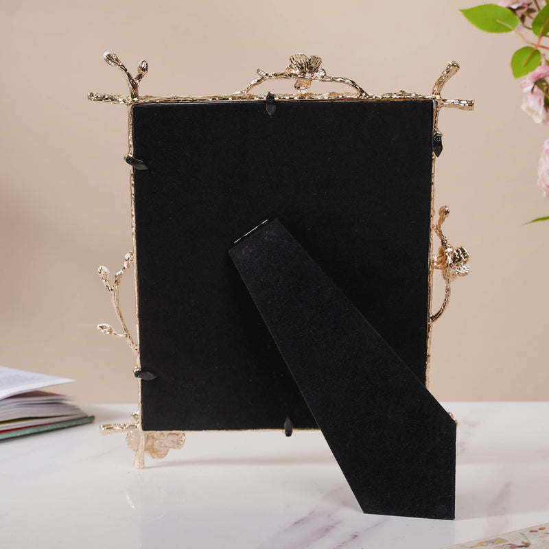 La Nature White Photo Frame Large - Picture frames and photo frames online | Living room decoration items