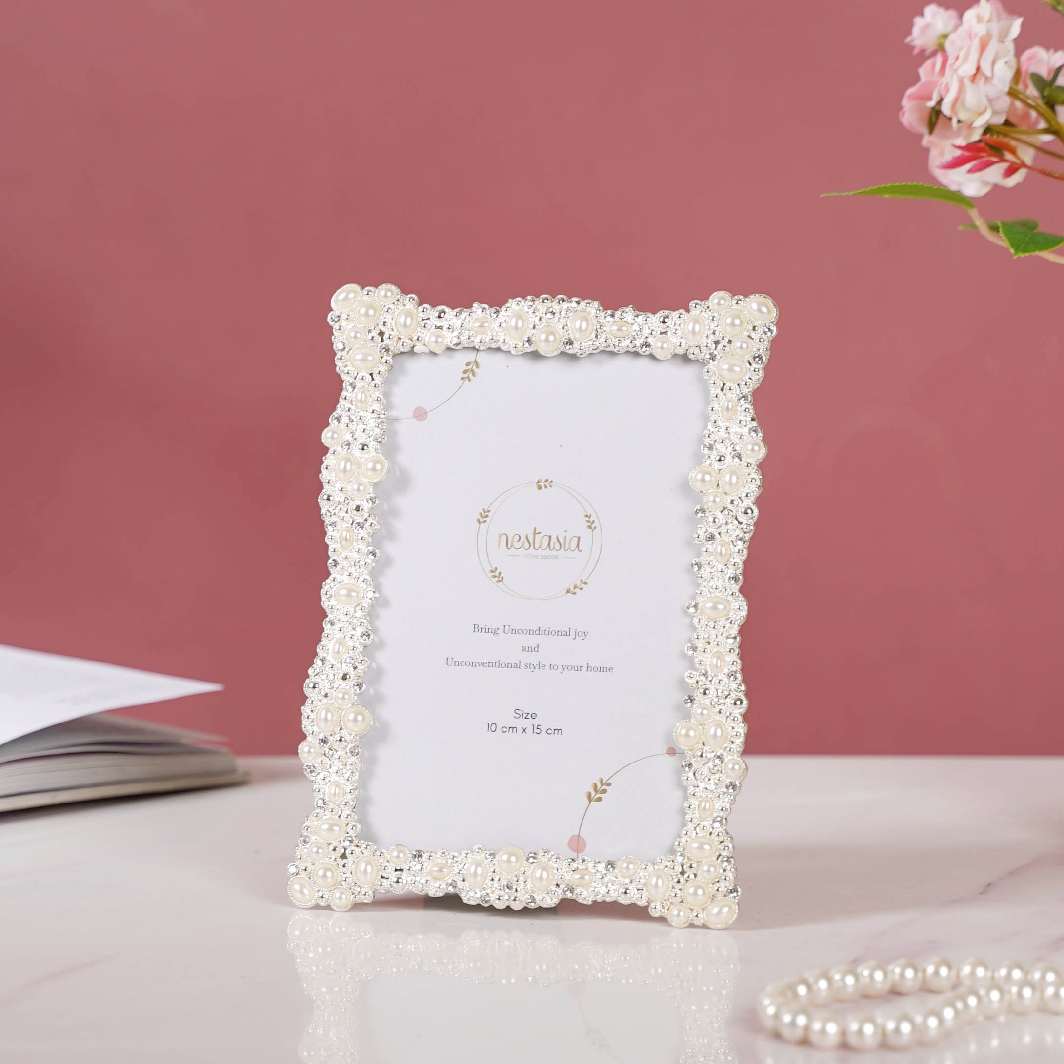 La Memoire Silver Photo Frame Small Online - Premium Photo Frame | Nestasia