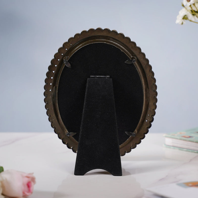 Blue Oval Photo Frame - Picture frames and photo frames online | Home decoration items