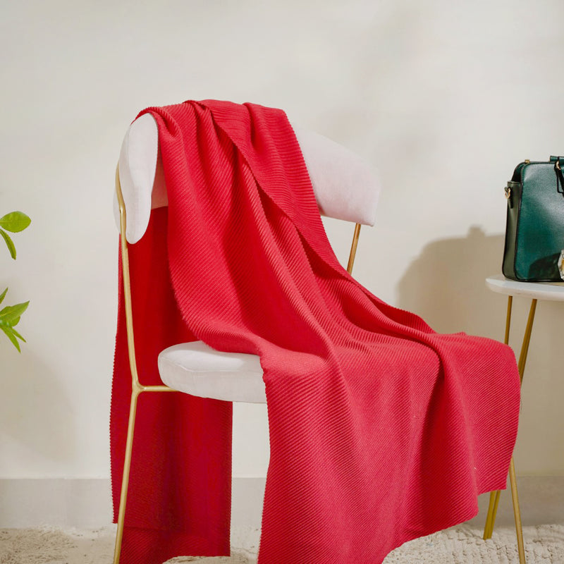 Scarlet Fluted Stole Red