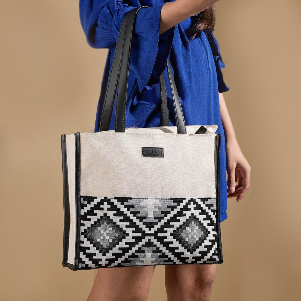 Canvas Bag - Buy College Tote Bag Online in India
