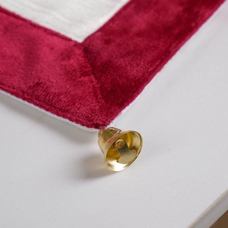 Holiday Bells Table Runner Off-White