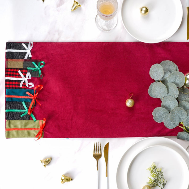 Xmas Presents Table Runner Red 72 Inch X 13 Inch