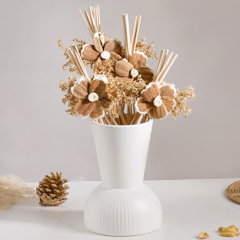 Shola Blossom Reed Mini Bouquet Set Of 4 - Natural, organic and eco-friendly dried flowers | Sustainable home decor items