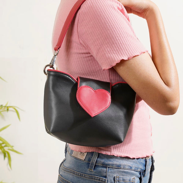 Heart Mini Handbag Black And Red