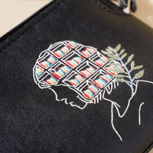 Beautiful Mind Pouch Bag Black