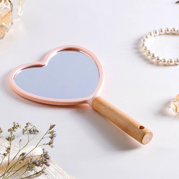 Beauty Heart Handheld Mirror Pink