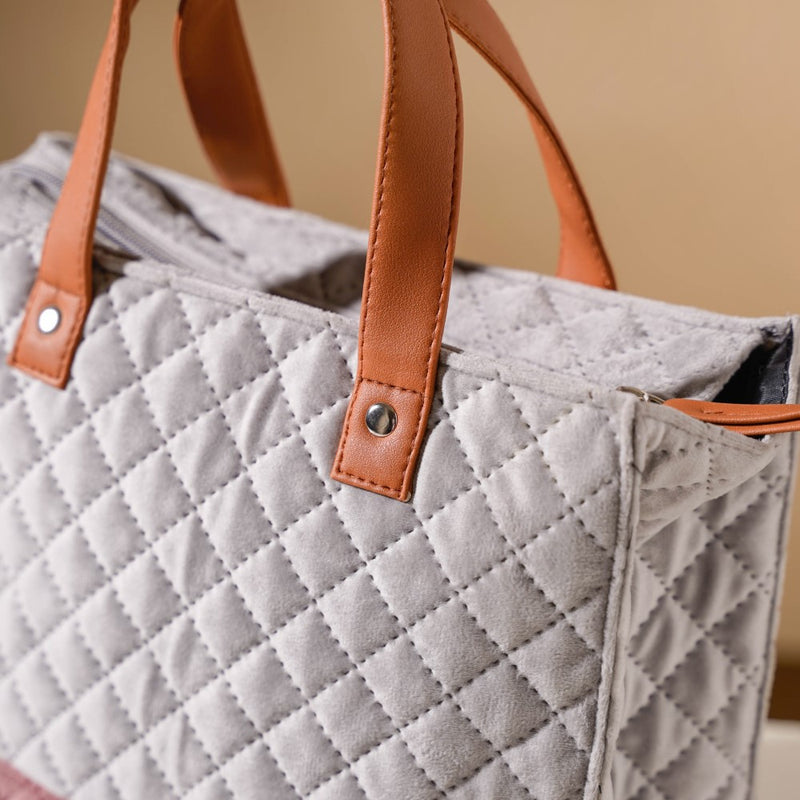 Lunch Box Set Of 4 With Velvet Lunch Bag - Lunch box