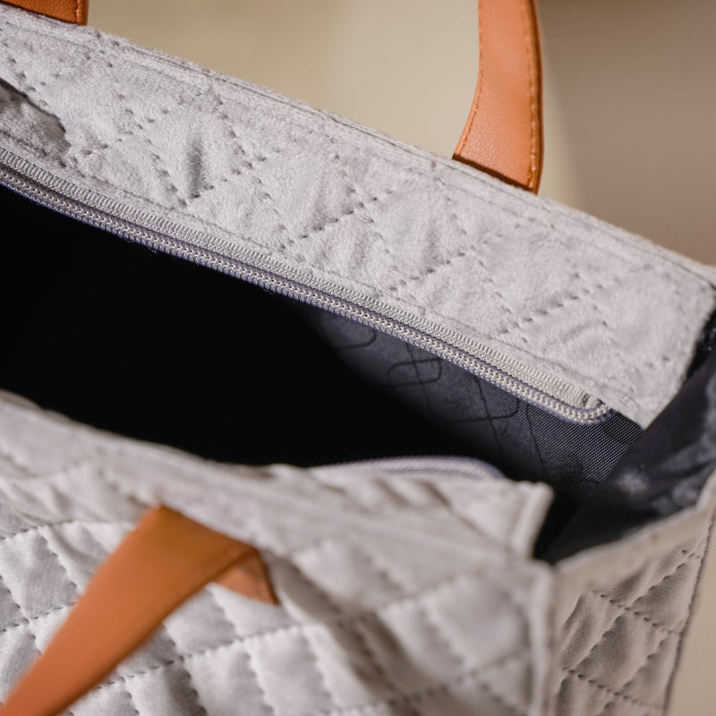 Lunch Box Set Of 4 With Velvet Lunch Bag - Lunch box