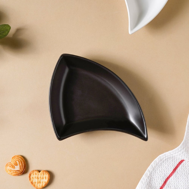 Snack Party Plate Set of 4 Black And White - Serving plate, snack plate, dessert plate | Plates for dining & home decor